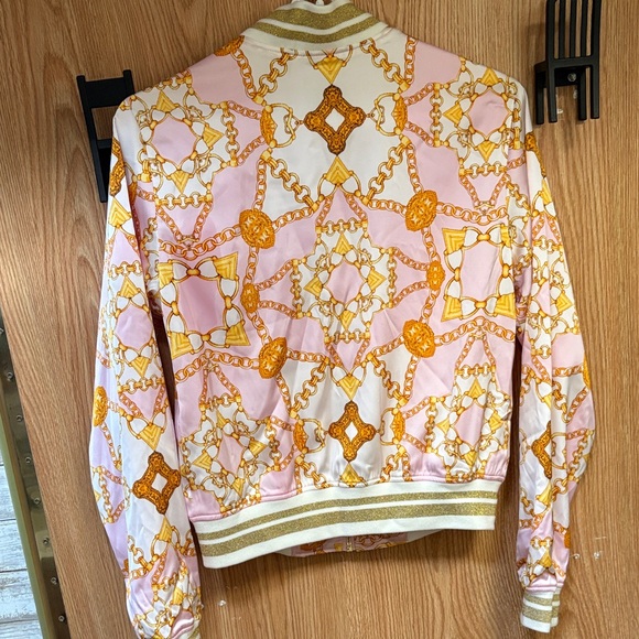 GUESS Rae Women's Pink and Gold Chain Print Bomber Jacket - Picture 5 of 7